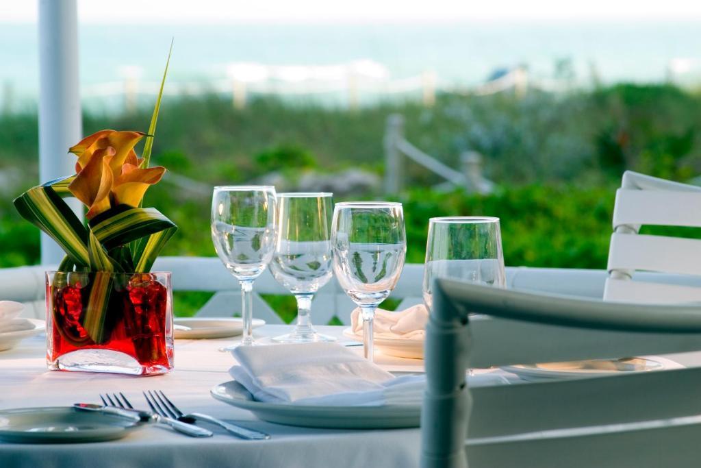 Miami Beach Resort & Spa Restaurant photo
