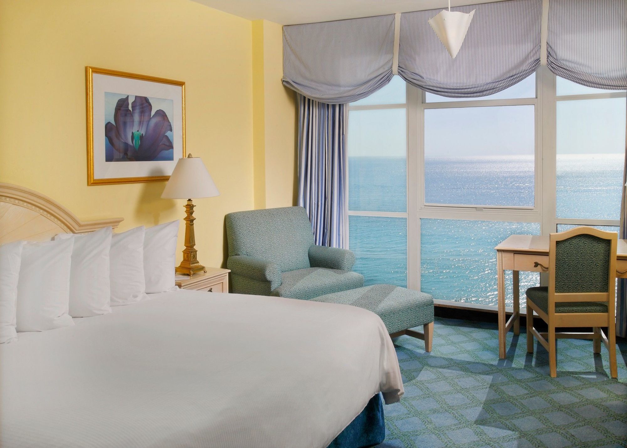 Miami Beach Resort & Spa Room photo