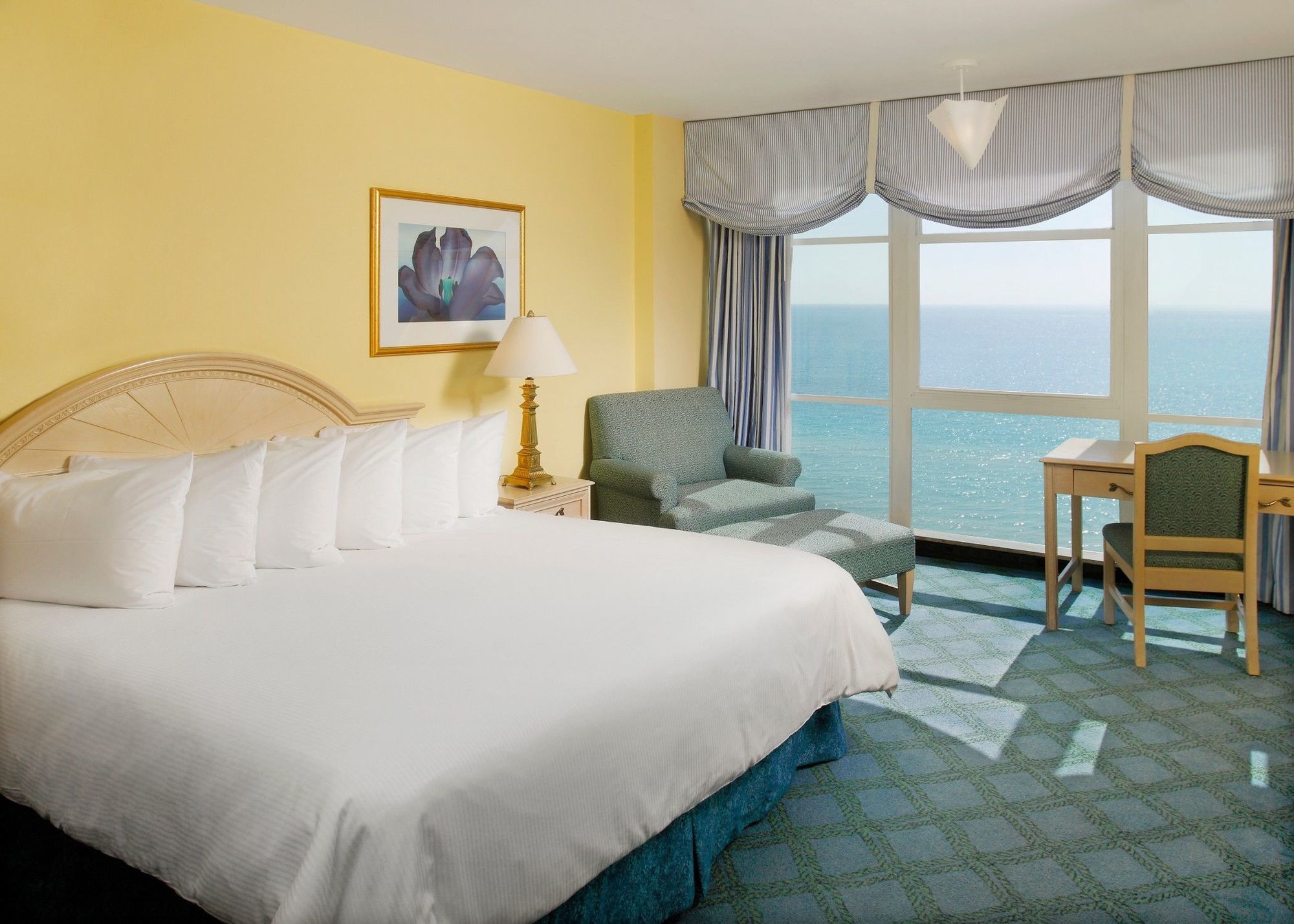 Miami Beach Resort & Spa Room photo